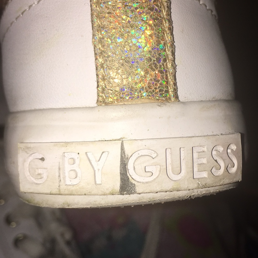 GUESS shoes - Picture 3 of 3